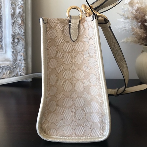 Reserved * - Picture 3 of 6